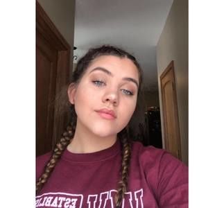 Meet your Posher, Mackendra